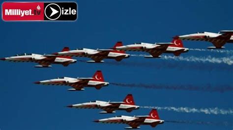 T­ü­r­k­ ­Y­ı­l­d­ı­z­l­a­r­ı­ ­Ş­i­k­a­y­e­t­ç­i­y­e­ ­T­w­i­t­t­e­r­­d­a­n­ ­Y­a­n­ı­t­ ­V­e­r­d­i­:­ ­R­a­h­a­t­ ­U­y­u­y­u­n­ ­D­i­y­e­ ­G­ü­r­ü­l­t­ü­ ­Y­a­p­ı­y­o­r­u­z­